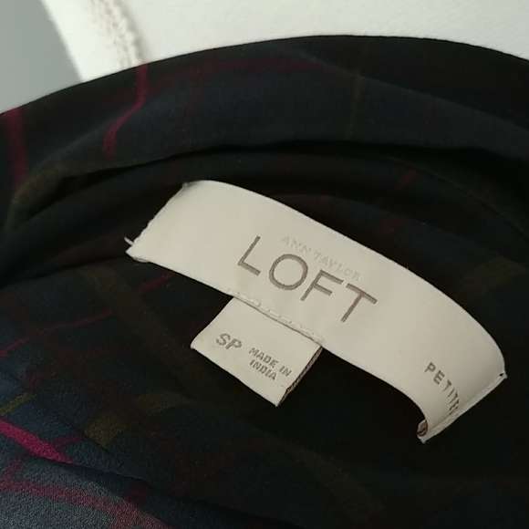 Blouse - Picture 4 of 4